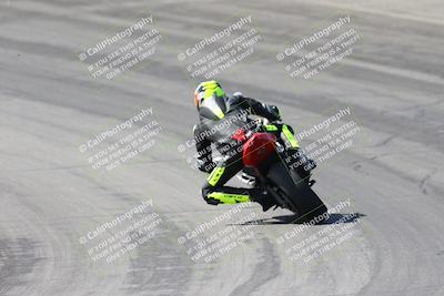 media/Apr-18-2025-CVMA Friday Practice (Fri) [[88baa45499]]/Racer 3/Session 2 Bowl Backside/